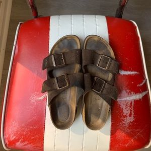BROWN SUEDE BIRKENSTOCKS